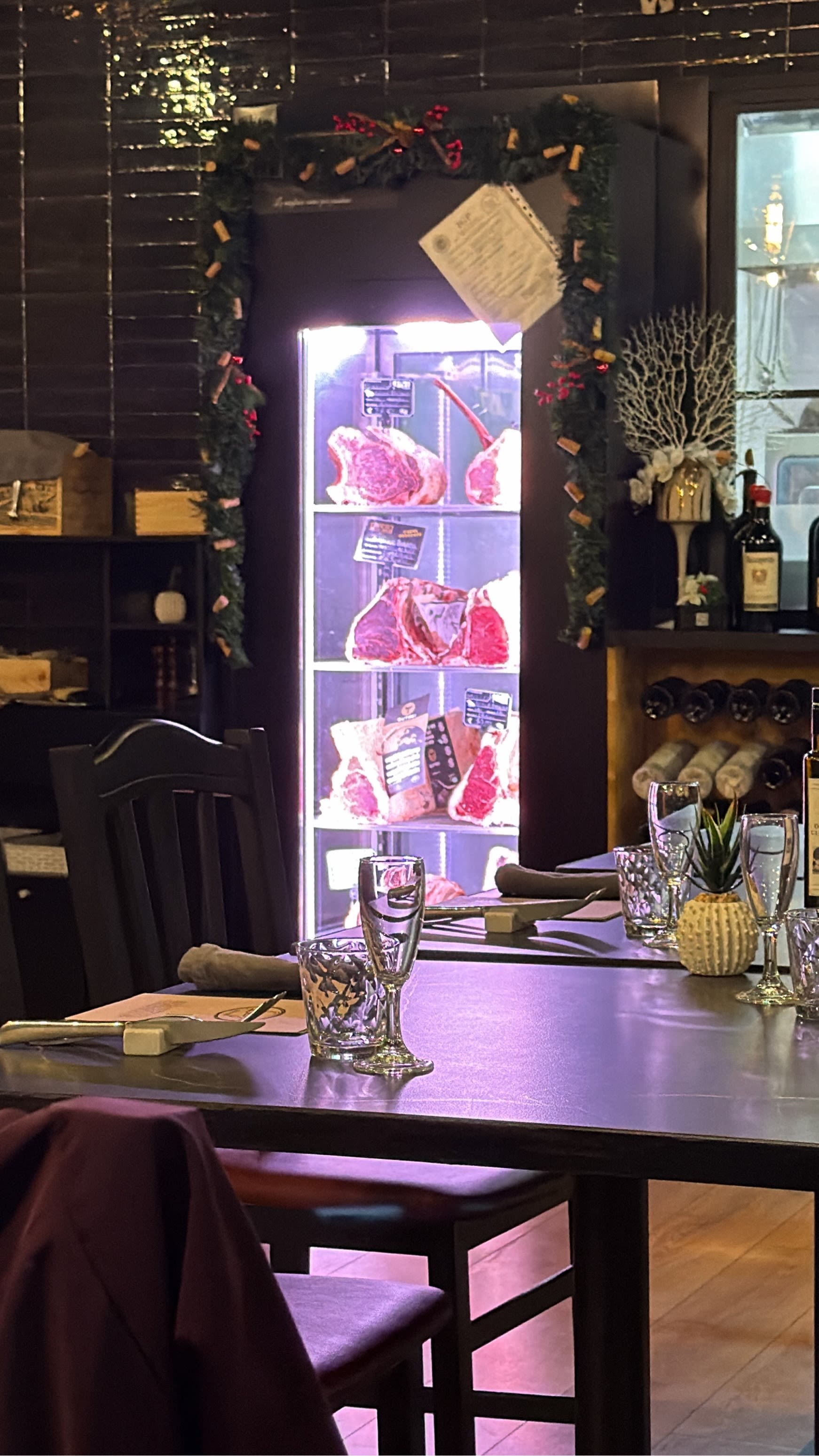 Spaces and atmosphere at Lucy Drink & Grill