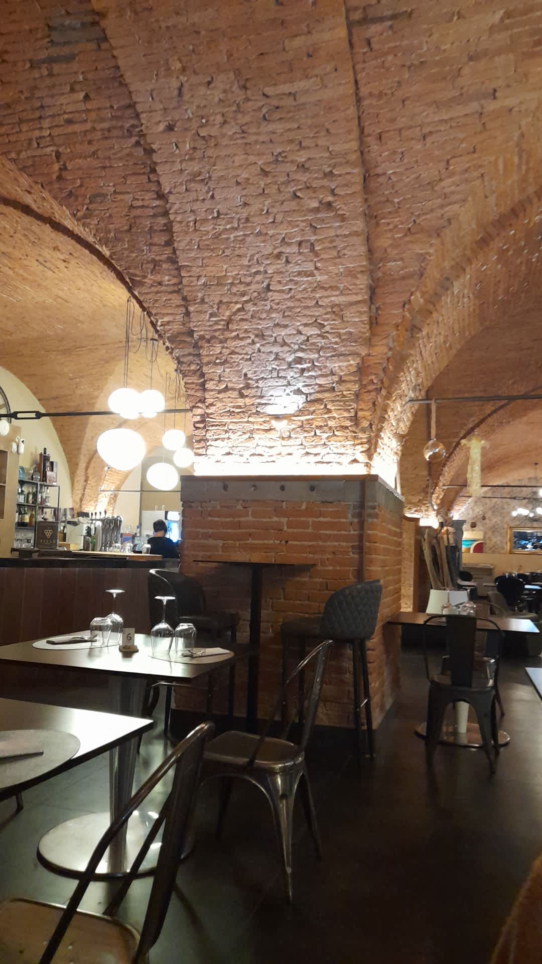 Stone Restaurant Lounge Place in Livorno - Restaurant Reviews, Menu and  Prices | TheFork, image size:1080x1920