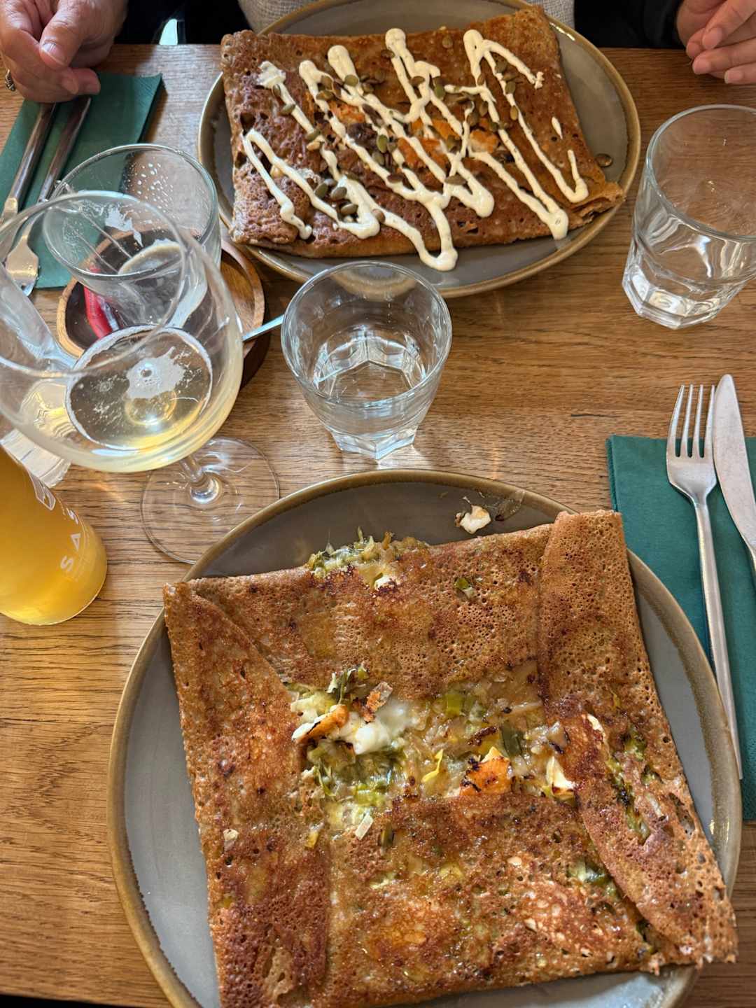 IL PROFVMO QUAI DES LICES ケェデリス ケェ デ リィス イルプロフーモ