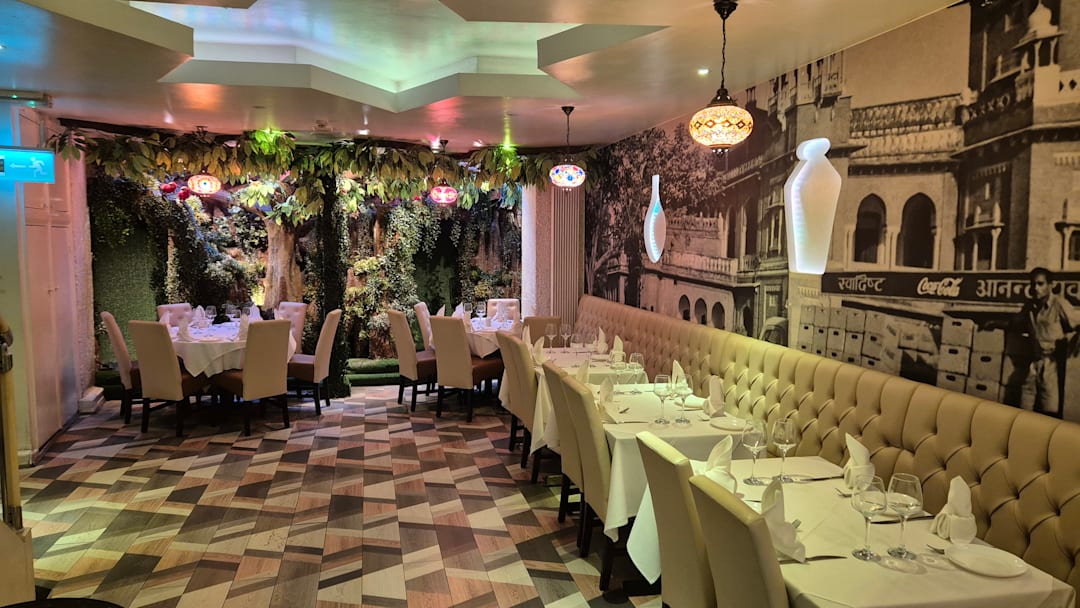 Indian lounge in London - Restaurant Reviews, Menu and Prices