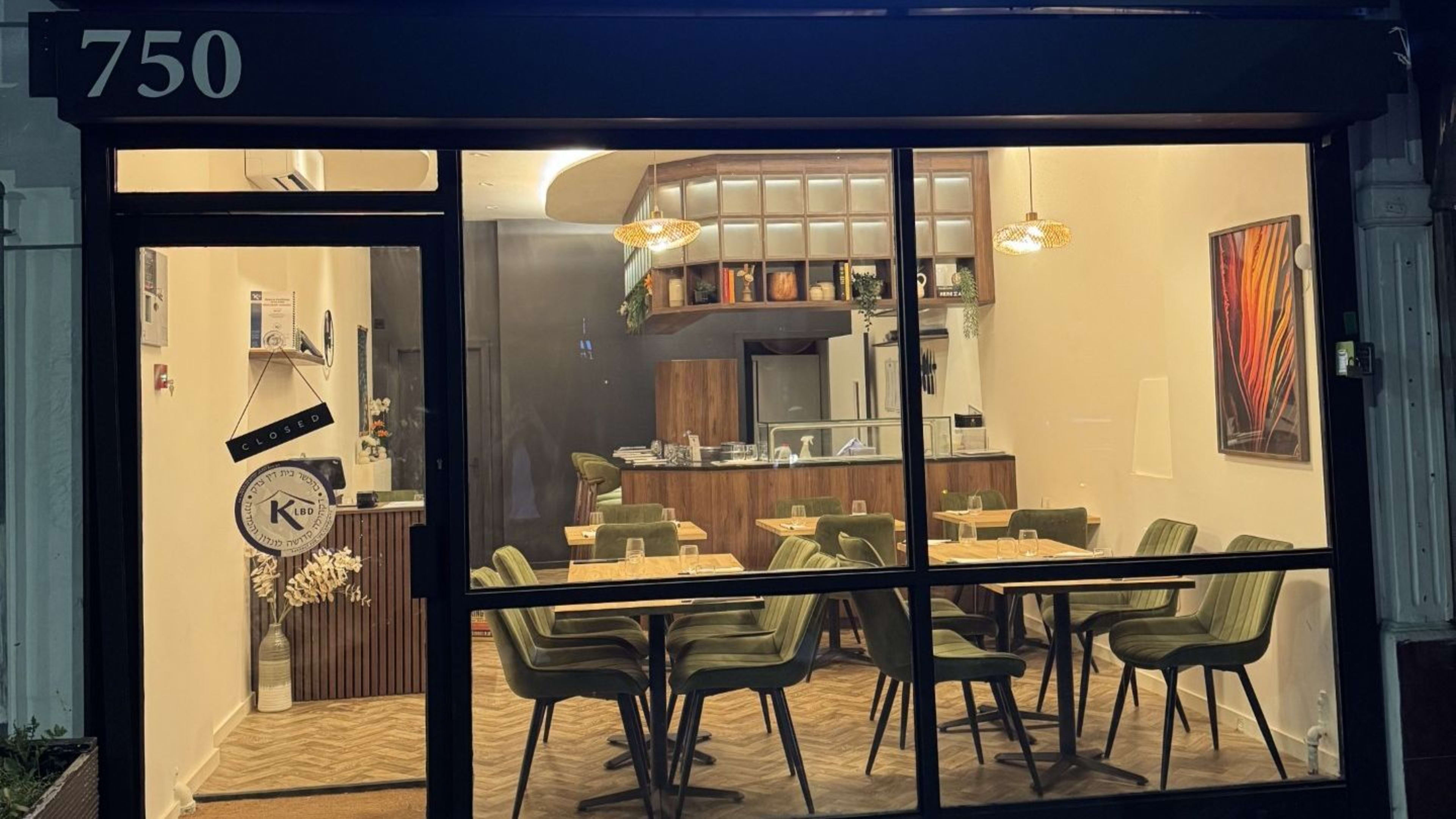 Find Fine Dining Restaurants Near You