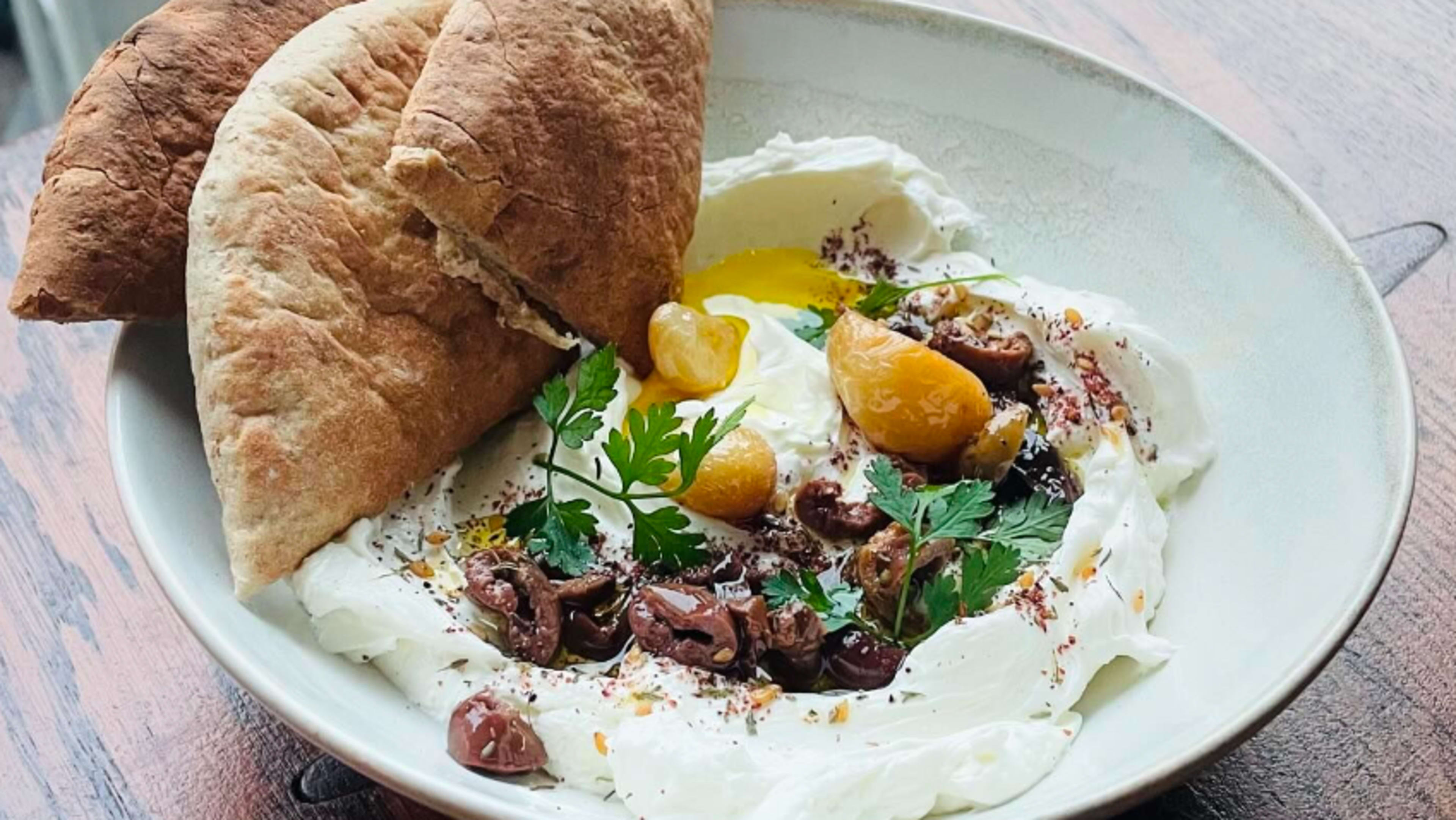 Best Mediterranean Food Near Me – Tasty Local Gems