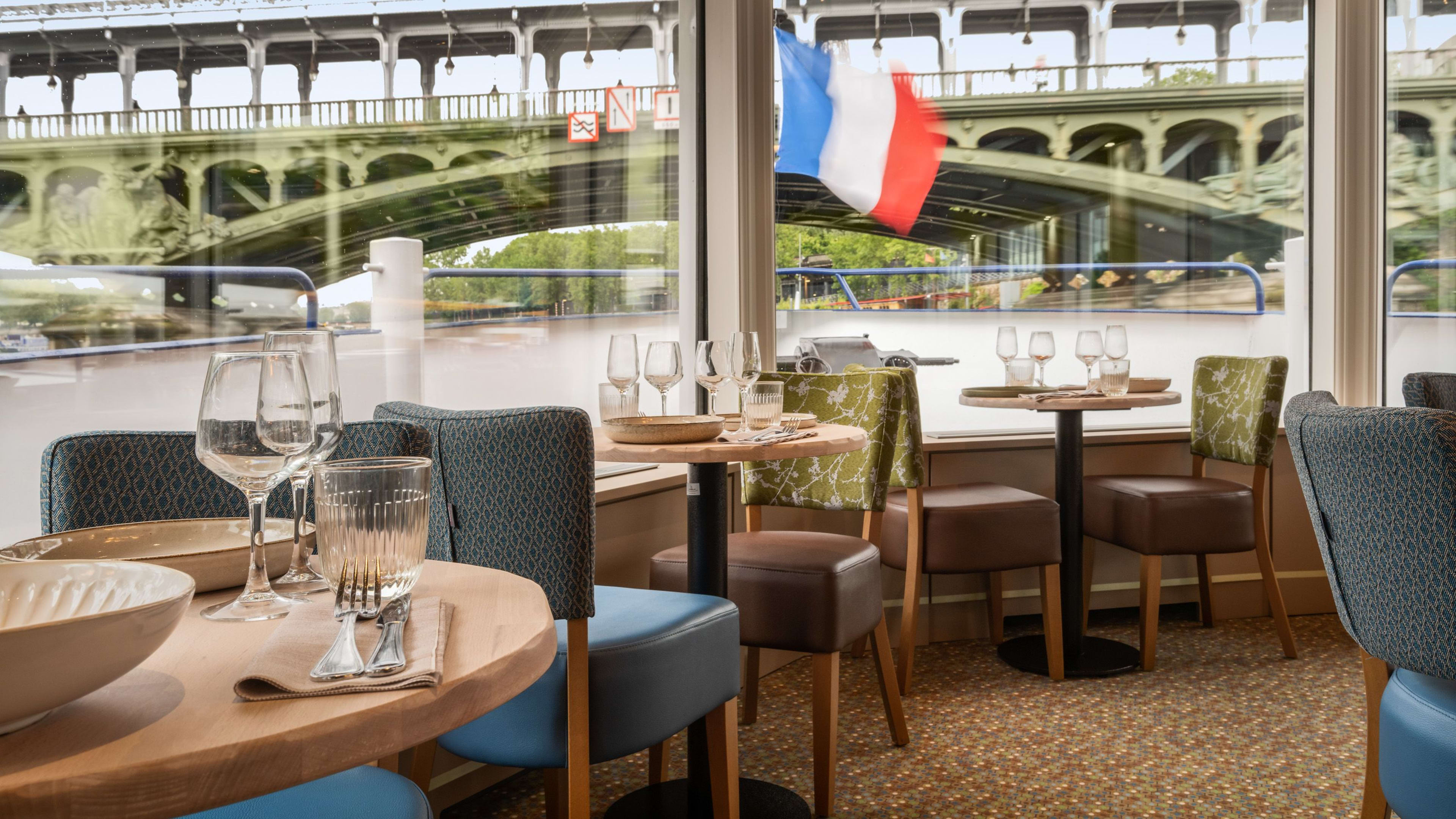 Best waterfront restaurants near me