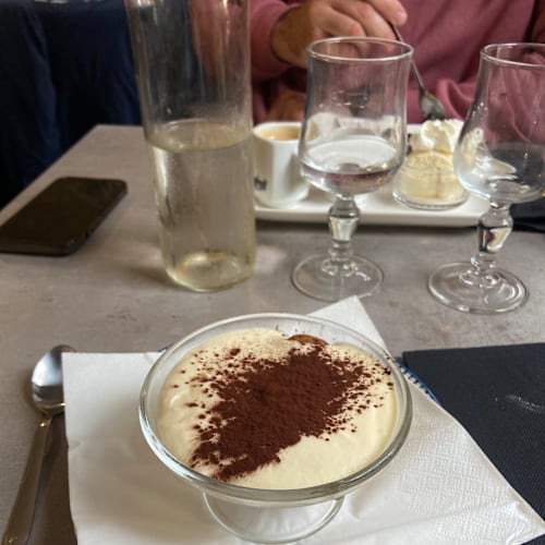 Saint Valentin, Angerville