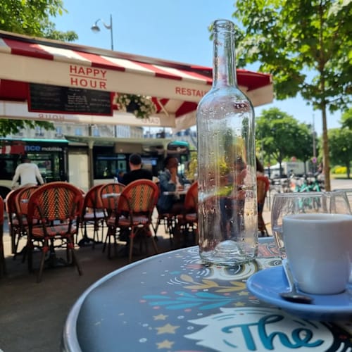 Le Cafe du Trone, Paris
