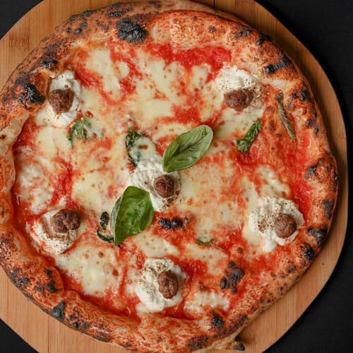 Pizzeria Favurit’, Pomigliano d'Arco