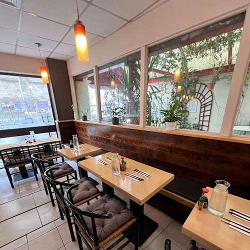 Petit Naka Jourdain, Paris