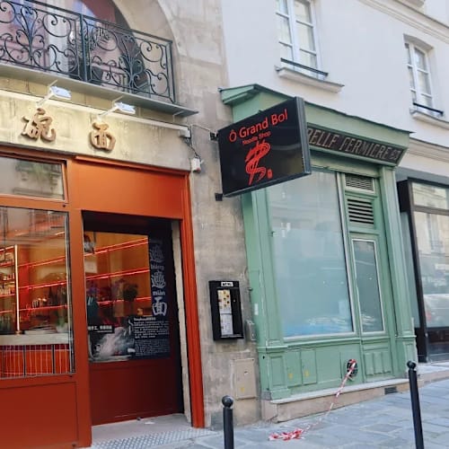 Grand Bol, Paris