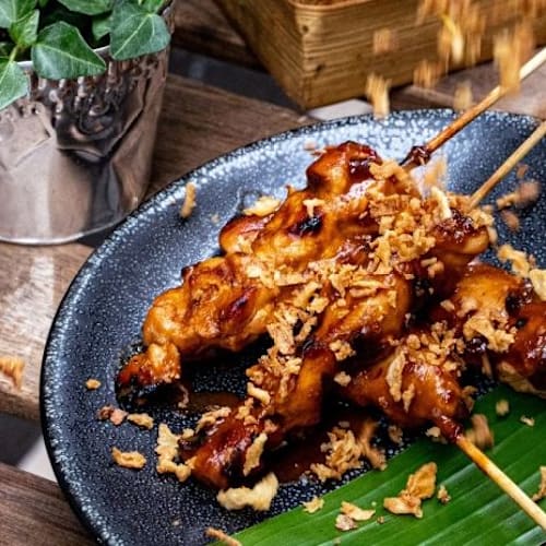 Djakarta Bali, Paris