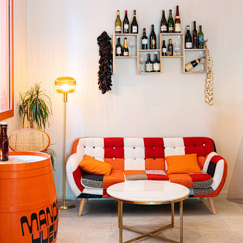 Manda Huev0s, Barcelona