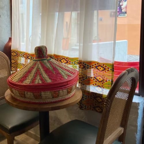 Dk Dahlak Restaurant, Yverdon-les-Bains