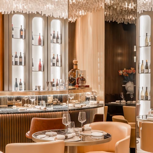 L'Attilio Paris, Paris
