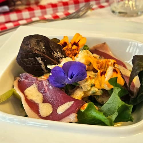 Antoinette à Montmartre, Paris