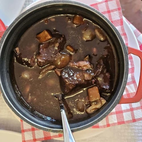 Antoinette à Montmartre, Paris