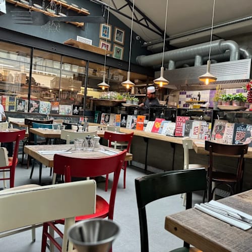 Les amis de Messina, Paris