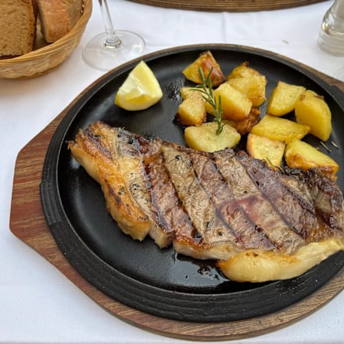 Taverna Agape, Roma