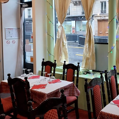 Rivières d'Himalaya, Paris