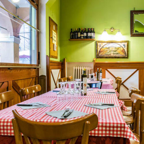 Nicola's, Bologna