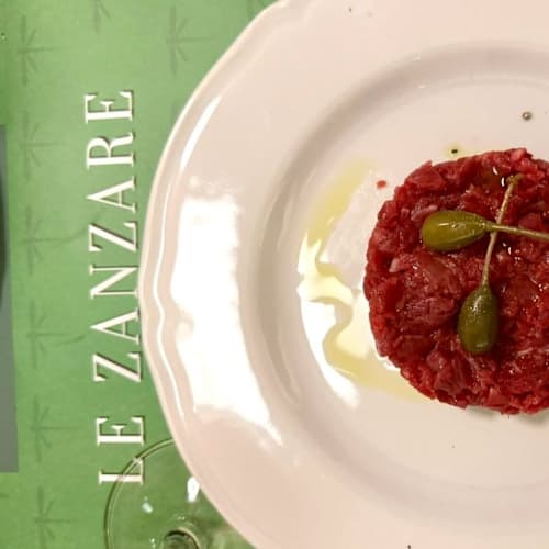 Le Zanzare, Latina