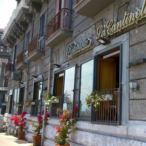 La Cantinella, Napoli