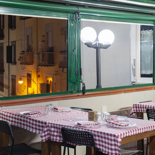Toto Eduardo e Pasta e Fagioli, Napoli