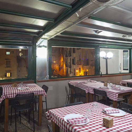 Toto Eduardo e Pasta e Fagioli, Napoli