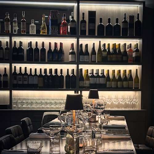 Donna Fugata, Petit-Lancy