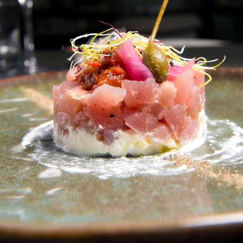 Donna Fugata, Petit-Lancy