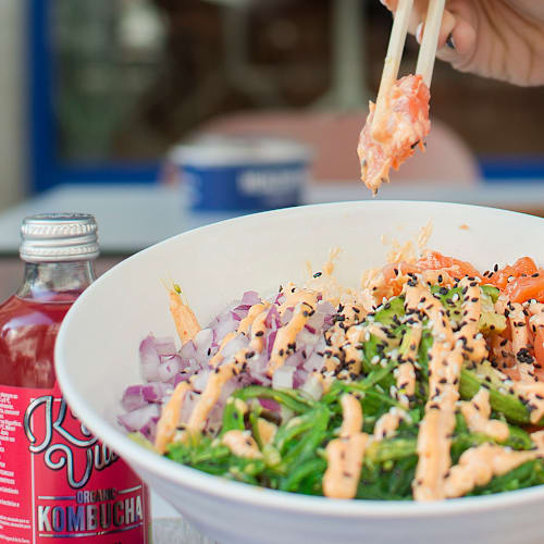 Healthy Poke Ronda Universitat, Barcelona