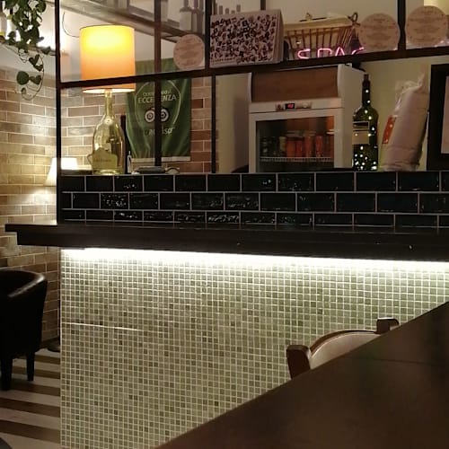 La bottega di Cesare, Roma