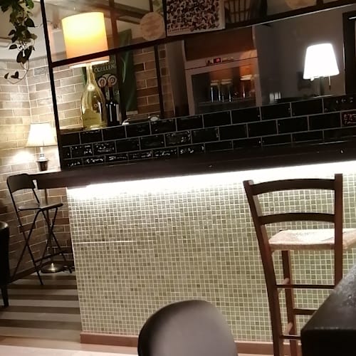 La bottega di Cesare, Roma
