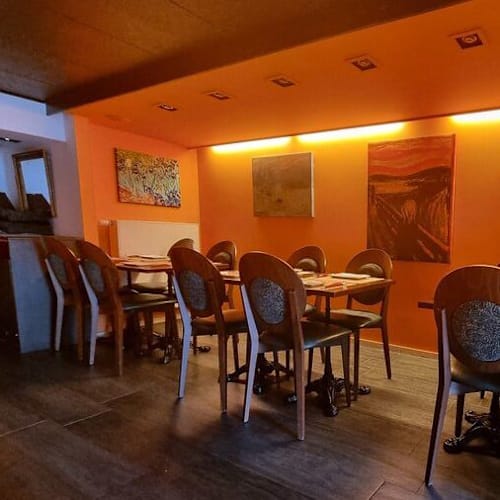 Vinomania, Ixelles