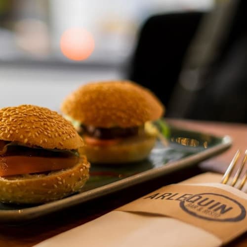 Arlequin Lounge Bar, Sion