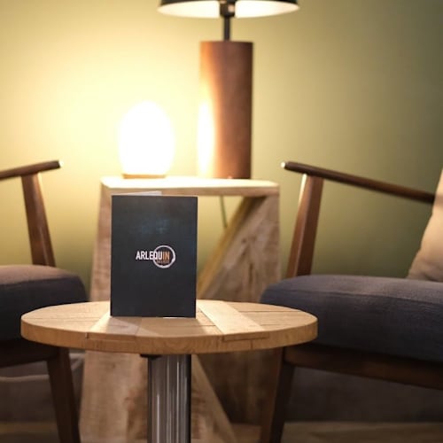 Arlequin Lounge Bar, Sion