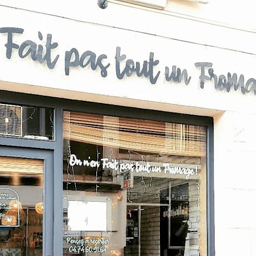 On N'en Fait Pas Tout Un Fromage!, Villefranche-sur-Saône