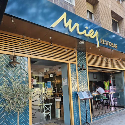 Café Mies, Madrid
