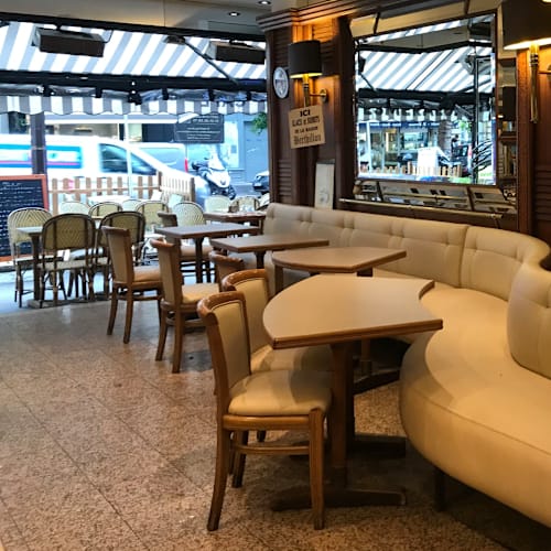 L'Esmeralda, Paris