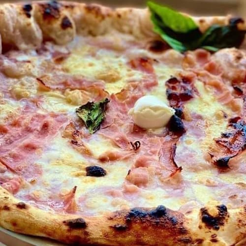 Pizzeria Magma, Quarto