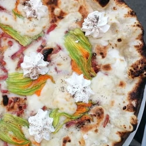 Pizzeria Magma, Quarto
