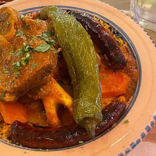 Lyoom Cantine Traditionnelle, Paris
