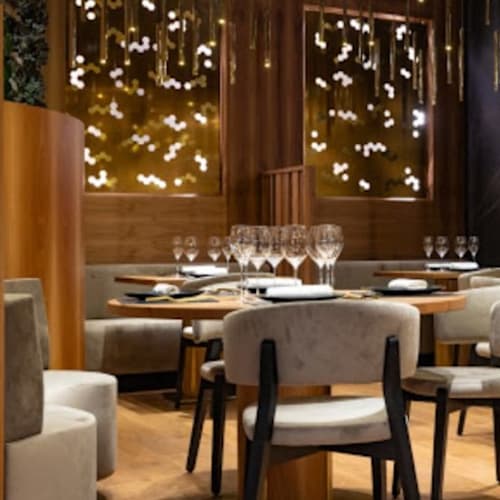 Manga Restaurant, Alessandro
