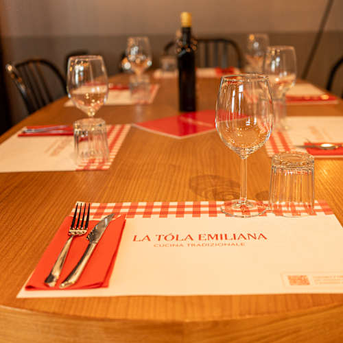 La Tòla Emiliana, Monza