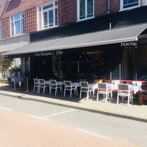 Ciro Passami L'olio!, Amsterdam