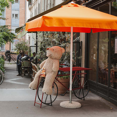 Il Seguito, Paris