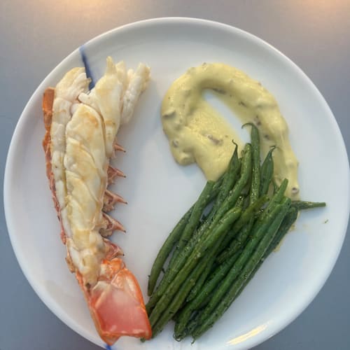 La Langouste sur le toit, Le Lavandou