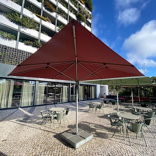 BASÁLTICO Restaurant & Garden Terrace, Lisboa