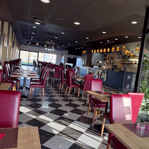 royal taj, Cavernago