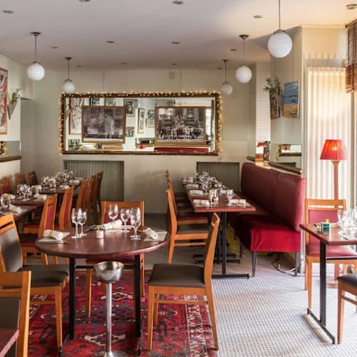 Au Petit Vanves, Vanves