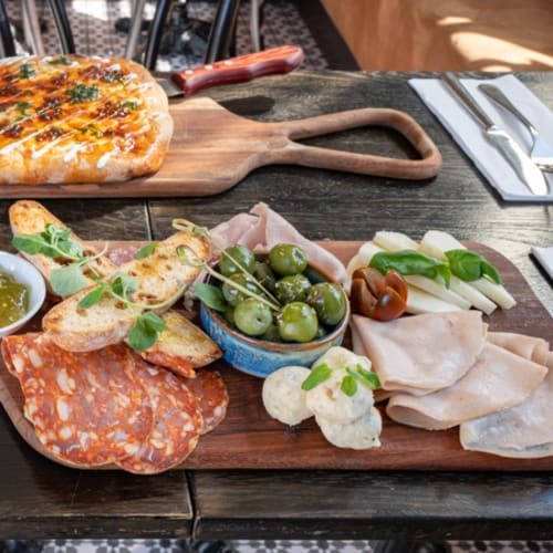 Deli Molinari Kvarnholmen - Vinbaren, Nacka