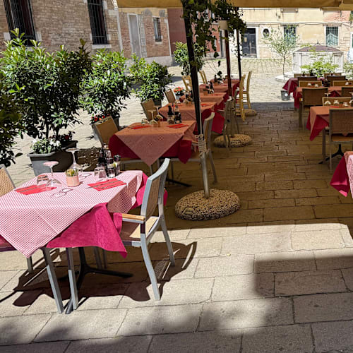 Ristorante Pizzeria Due Colonne, Venezia